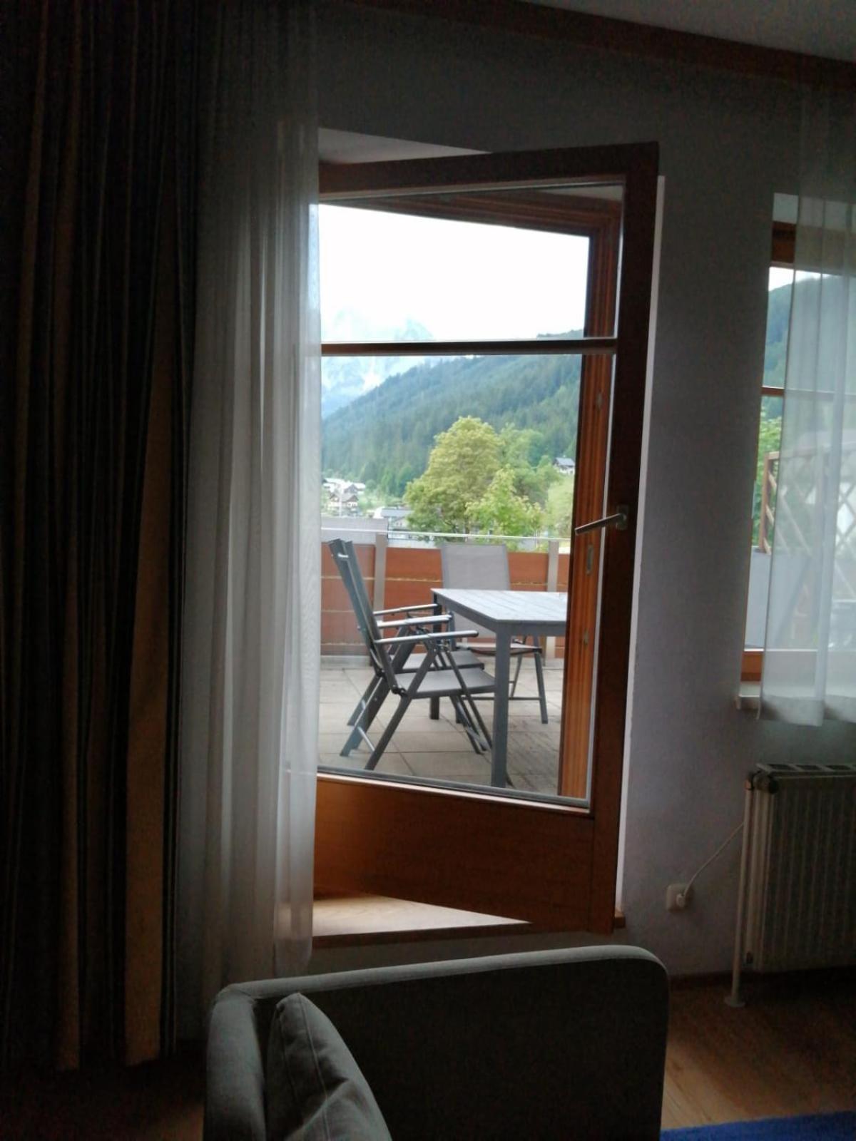 Appartementen Haus Bergblick Гозау Экстерьер фото